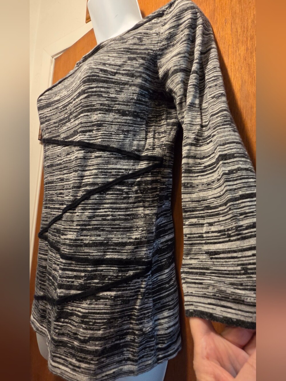 Cable & Gauge Black & White Striped Long Sleeve Top SzS - Picture 6 of 7